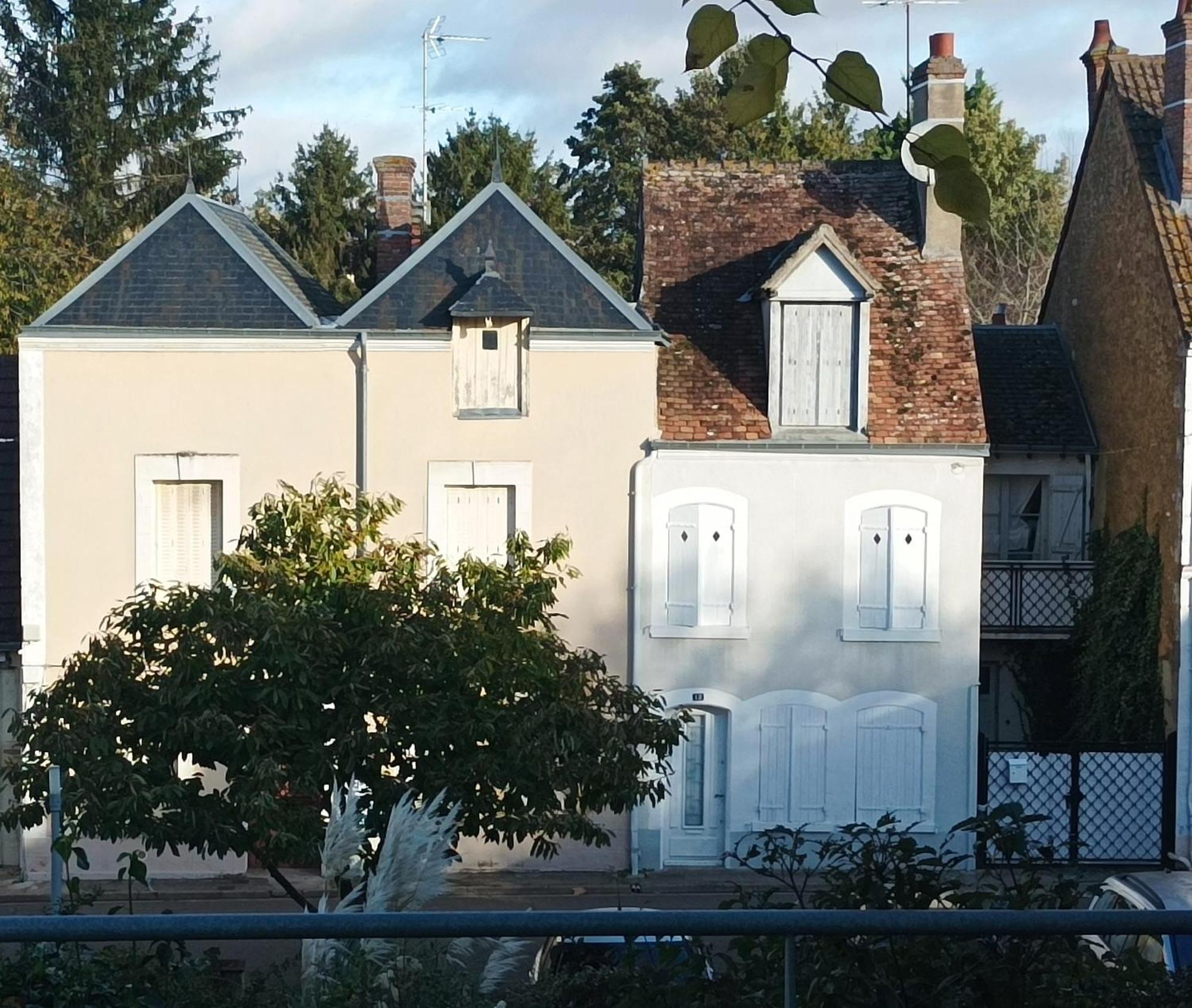 La Maison Au Bord De L'Eau Gracay Eksteriør bilde